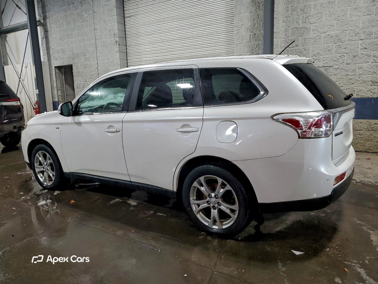 Mitsubishi Outlander 2014