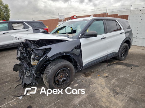 Ford Explorer 2023 - Image 1 of 13