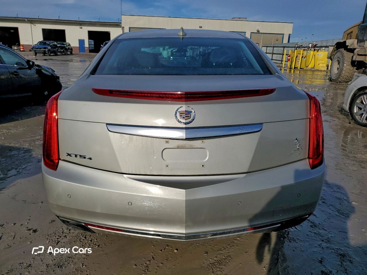 Cadillac XTS 2015