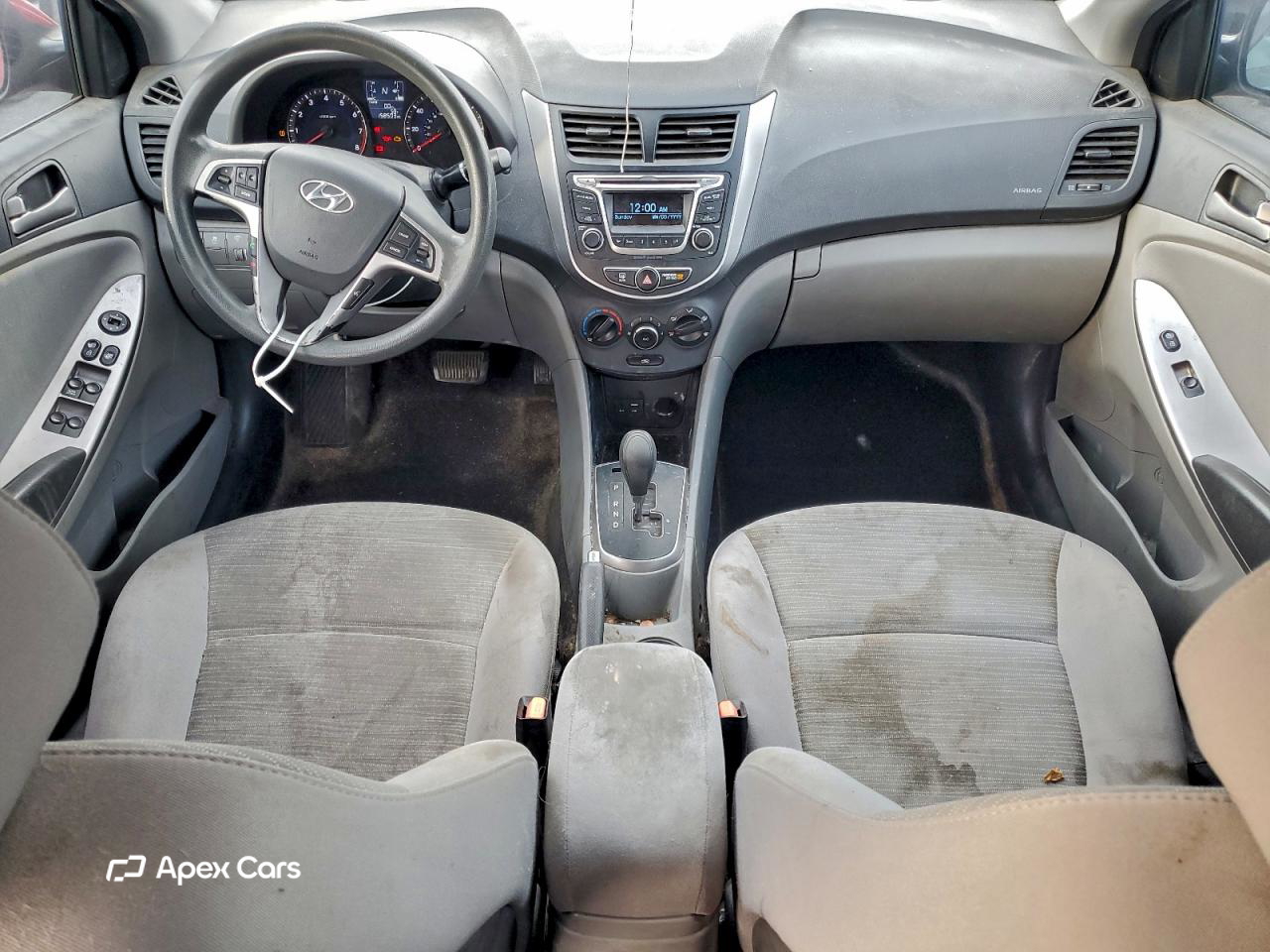 Hyundai Accent 2015