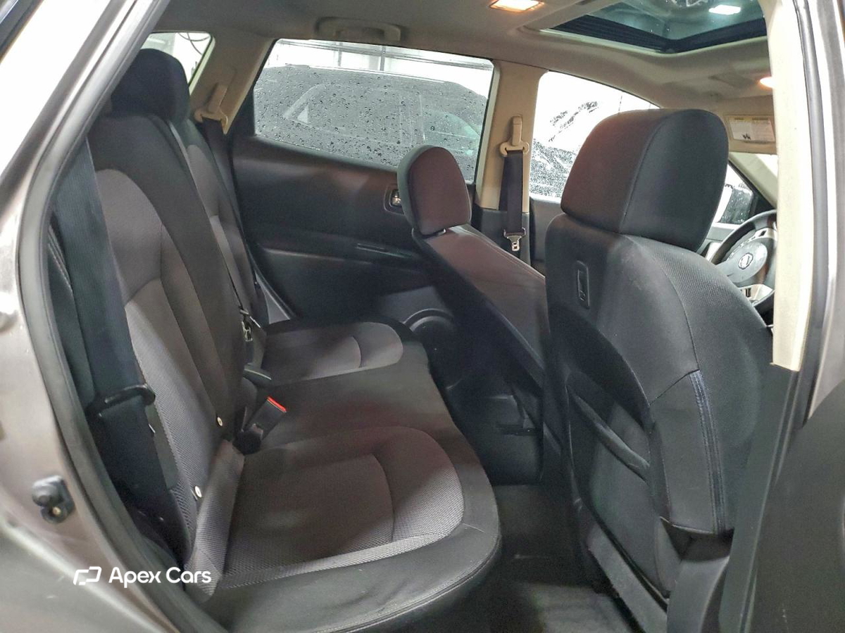 Nissan Rogue 2012