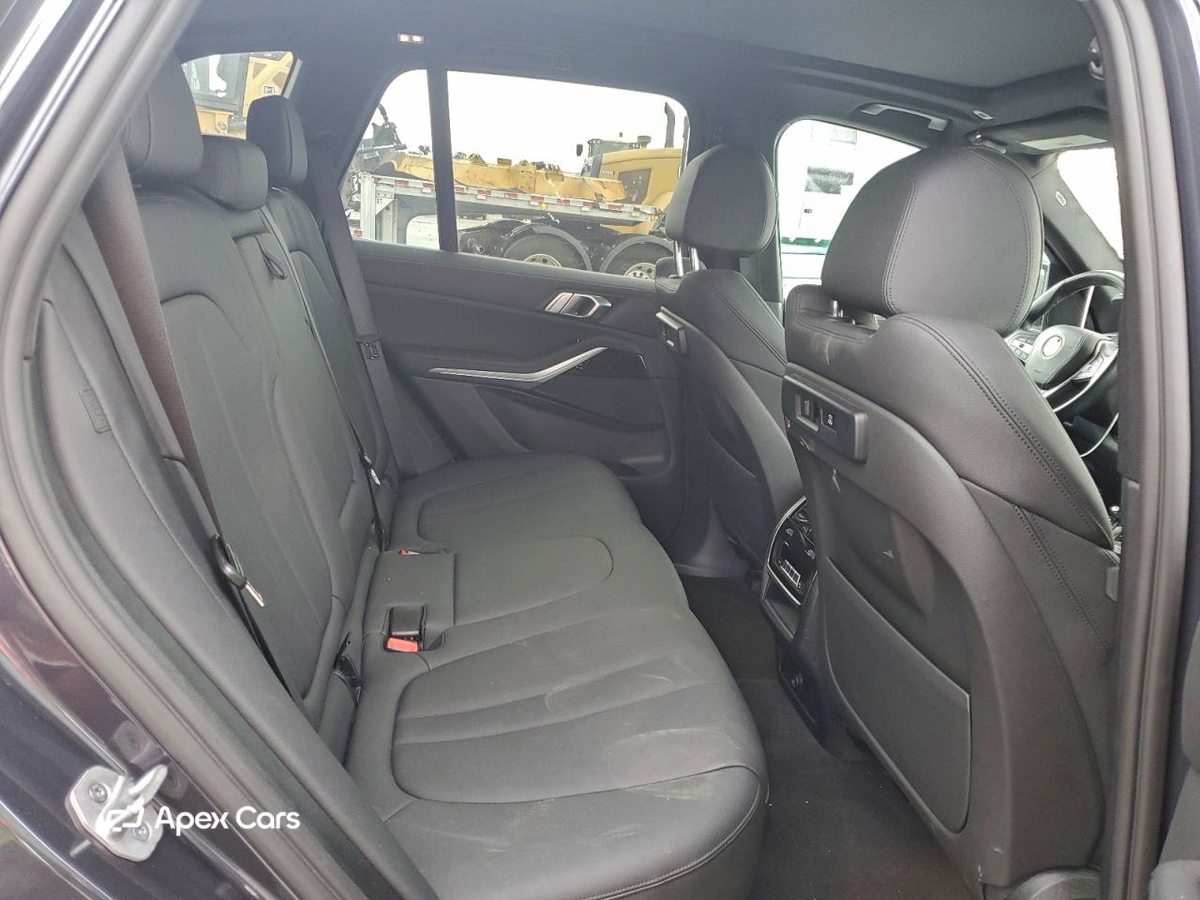 BMW X5 2021