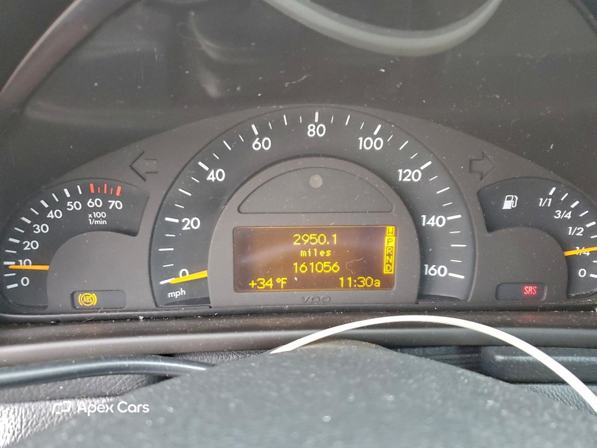 Mercedes-Benz  2003