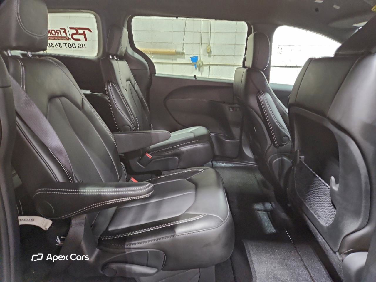 Chrysler Voyager 2025