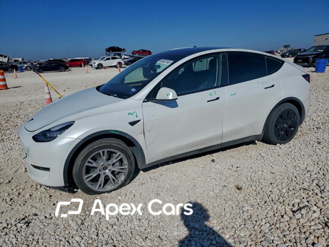 Tesla Model Y 2023 - Image 1 of 14