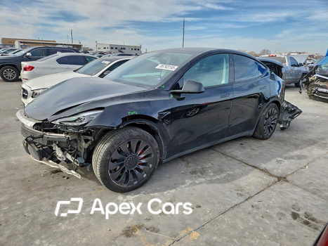 Tesla Model Y 2023 - Image 1 of 13