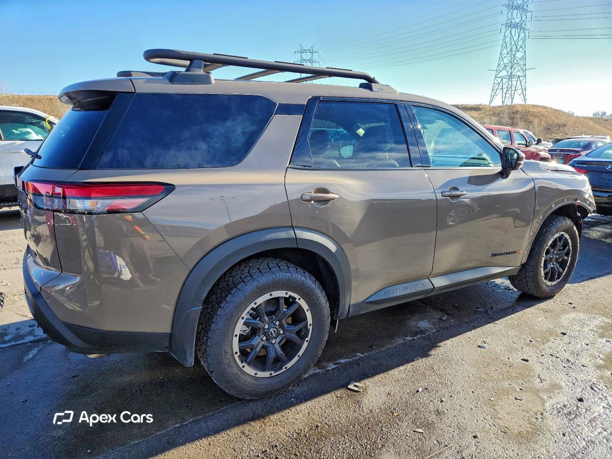 Nissan Pathfinder 2025