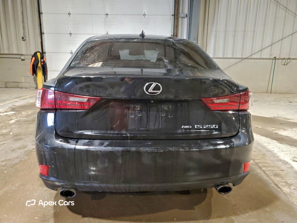 Lexus IS 2014
