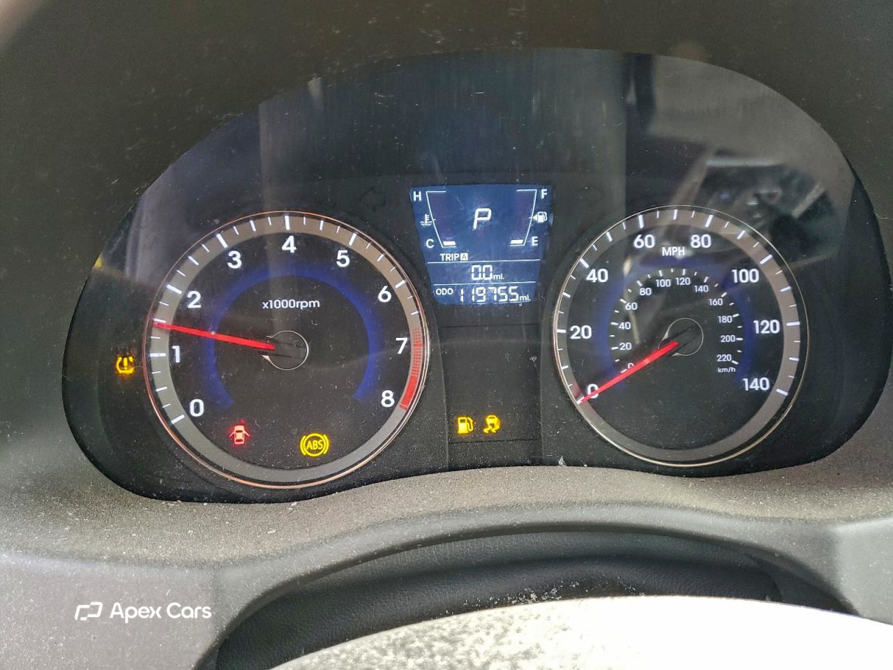 Hyundai Accent 2012