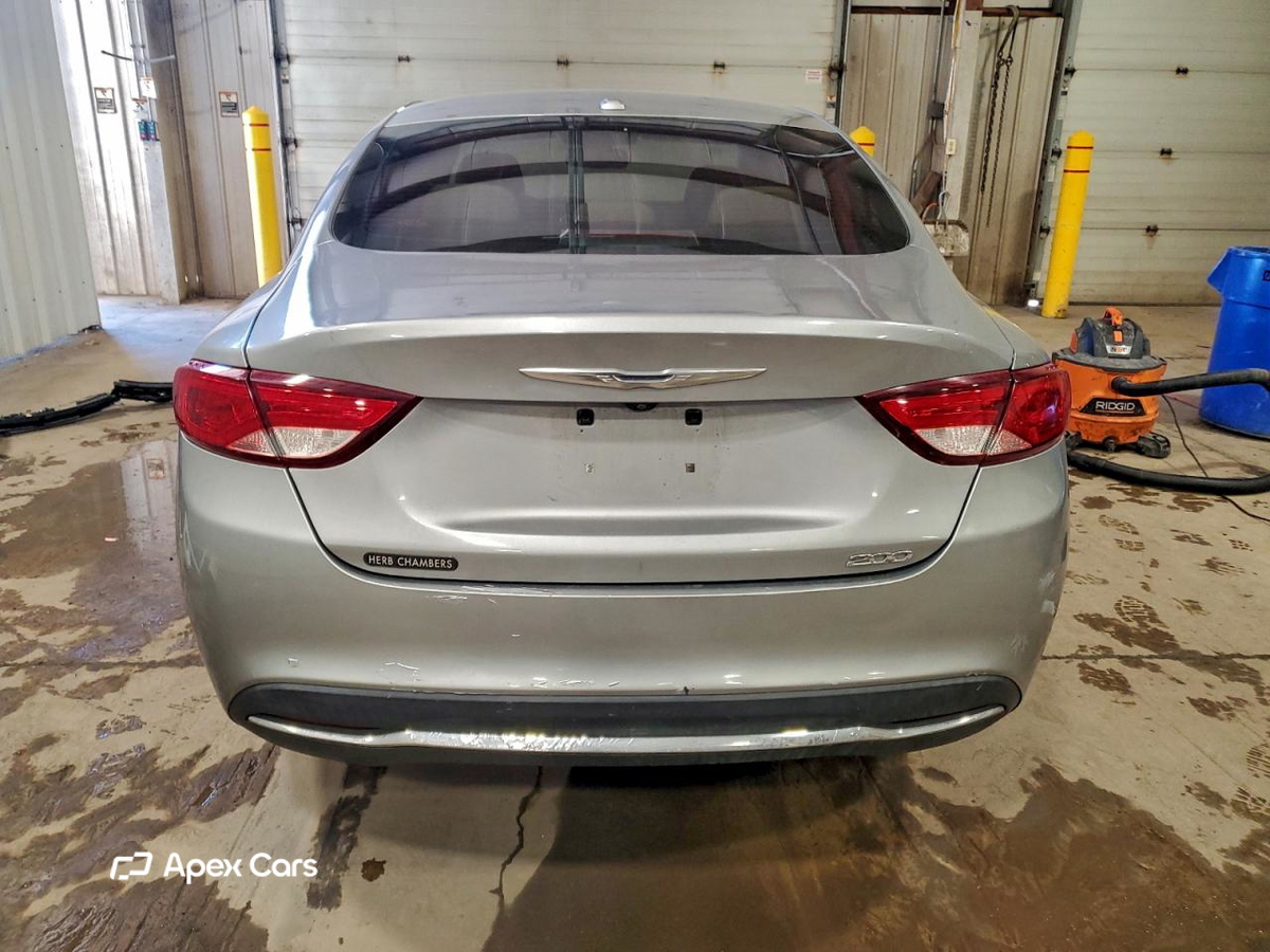 Chrysler 200 2015