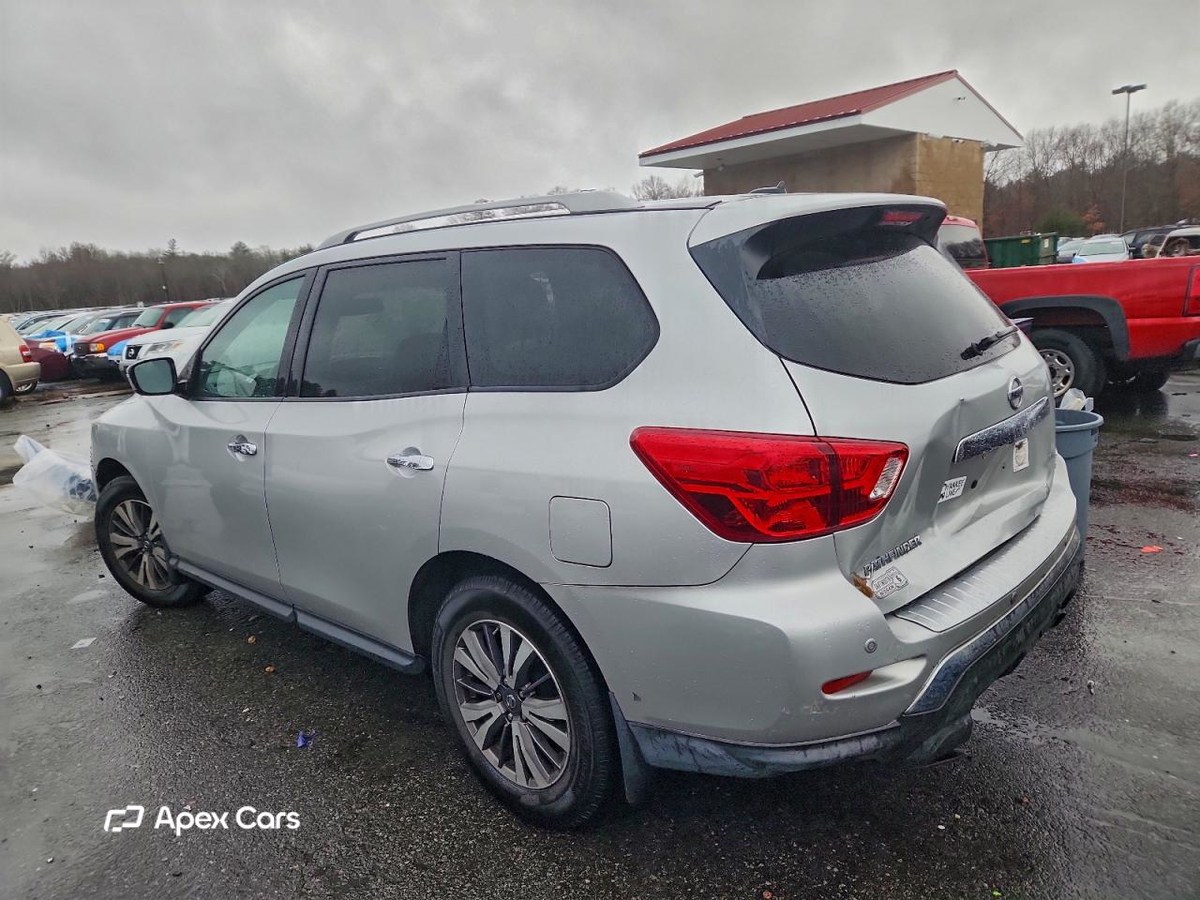 Nissan Pathfinder 2017