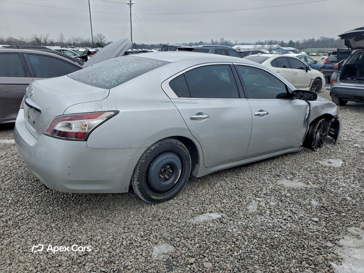 Nissan Maxima 2014