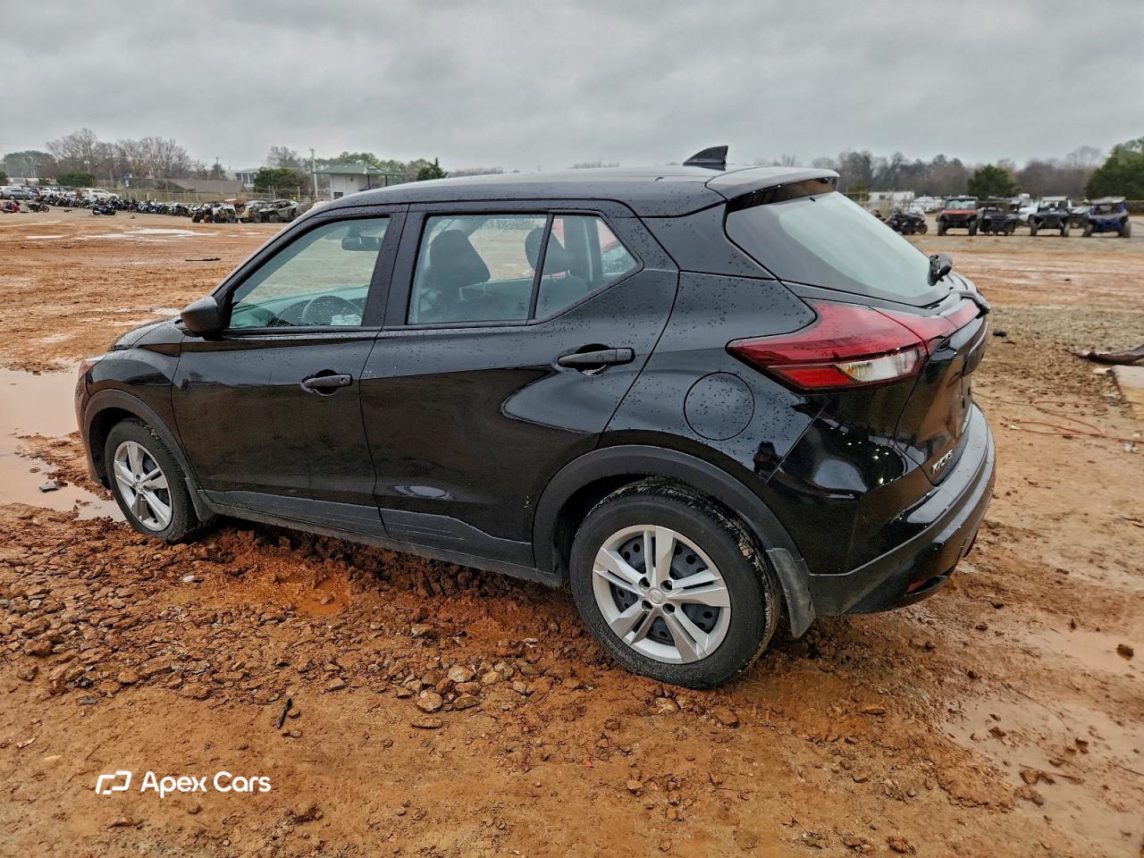 Nissan Kicks 2025