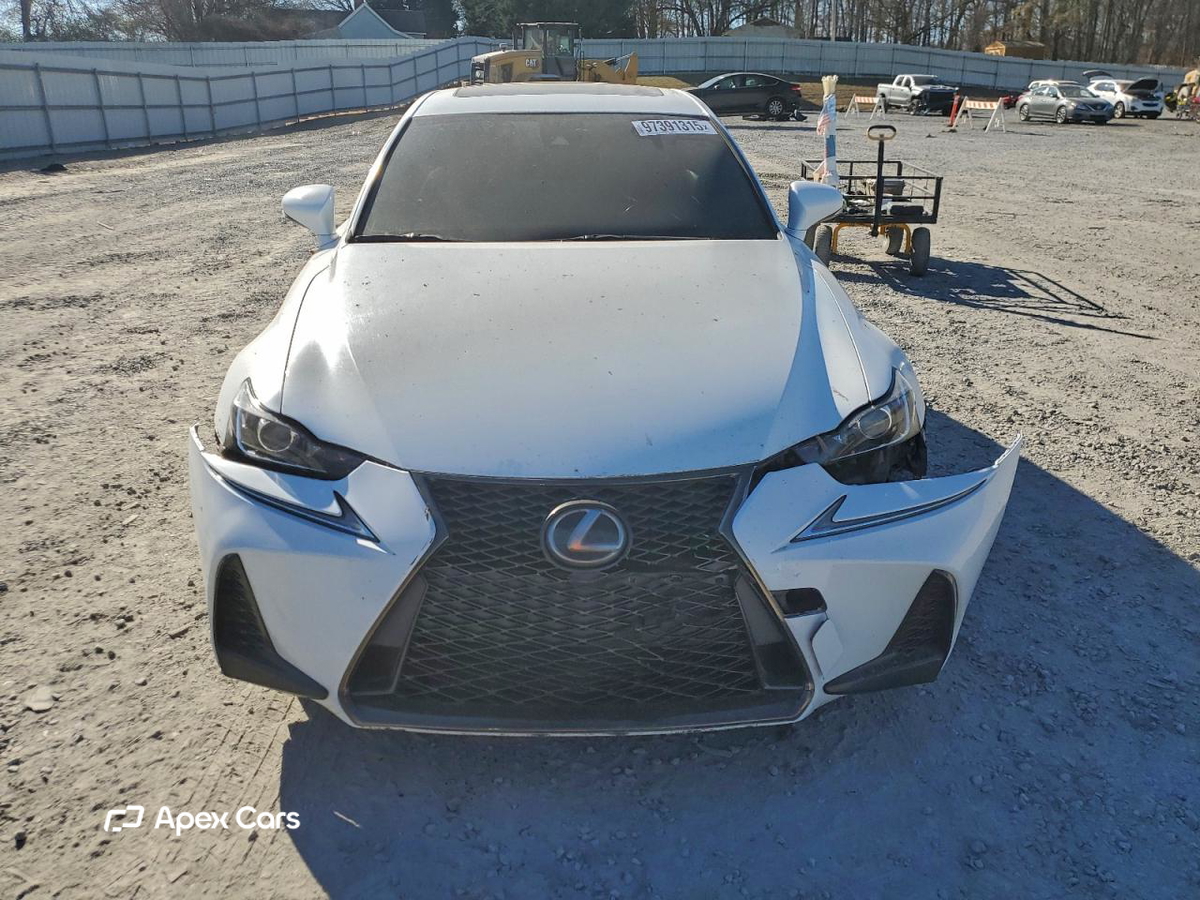 Lexus IS 2017
