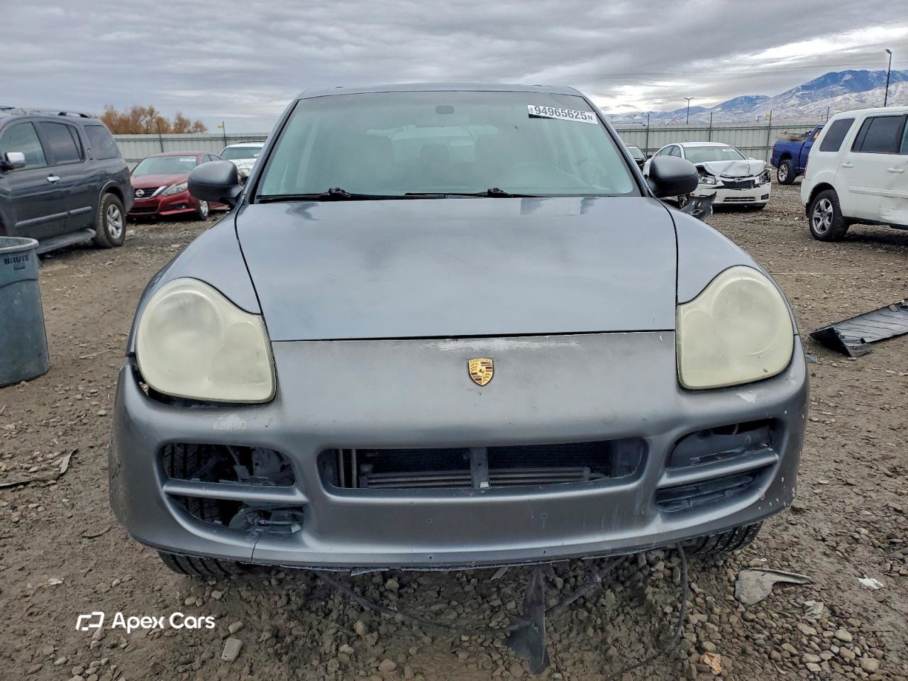 Porsche Cayenne 2004