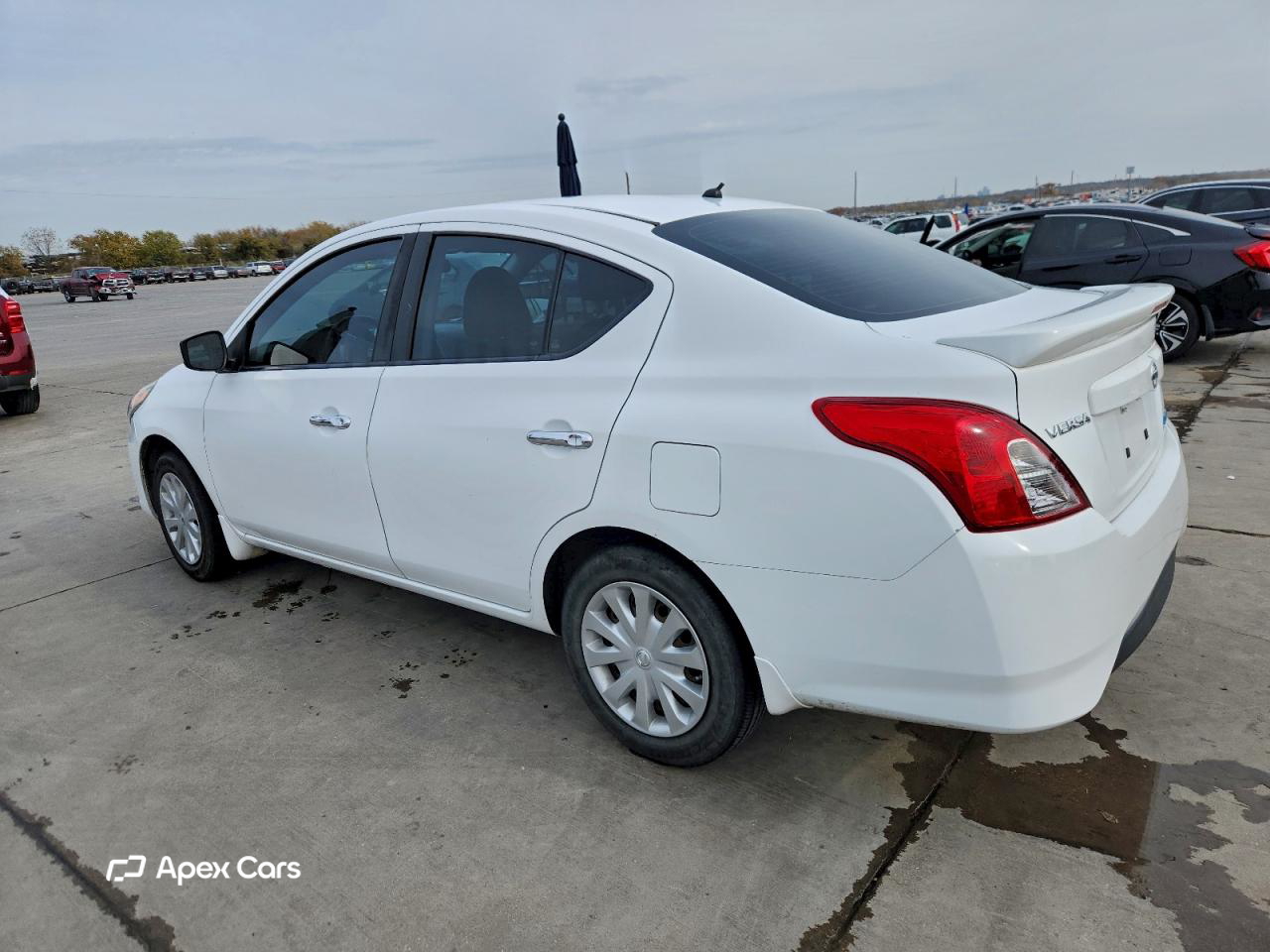 Nissan Versa 2016