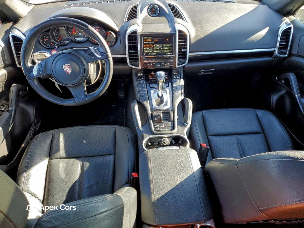 Porsche Cayenne 2014