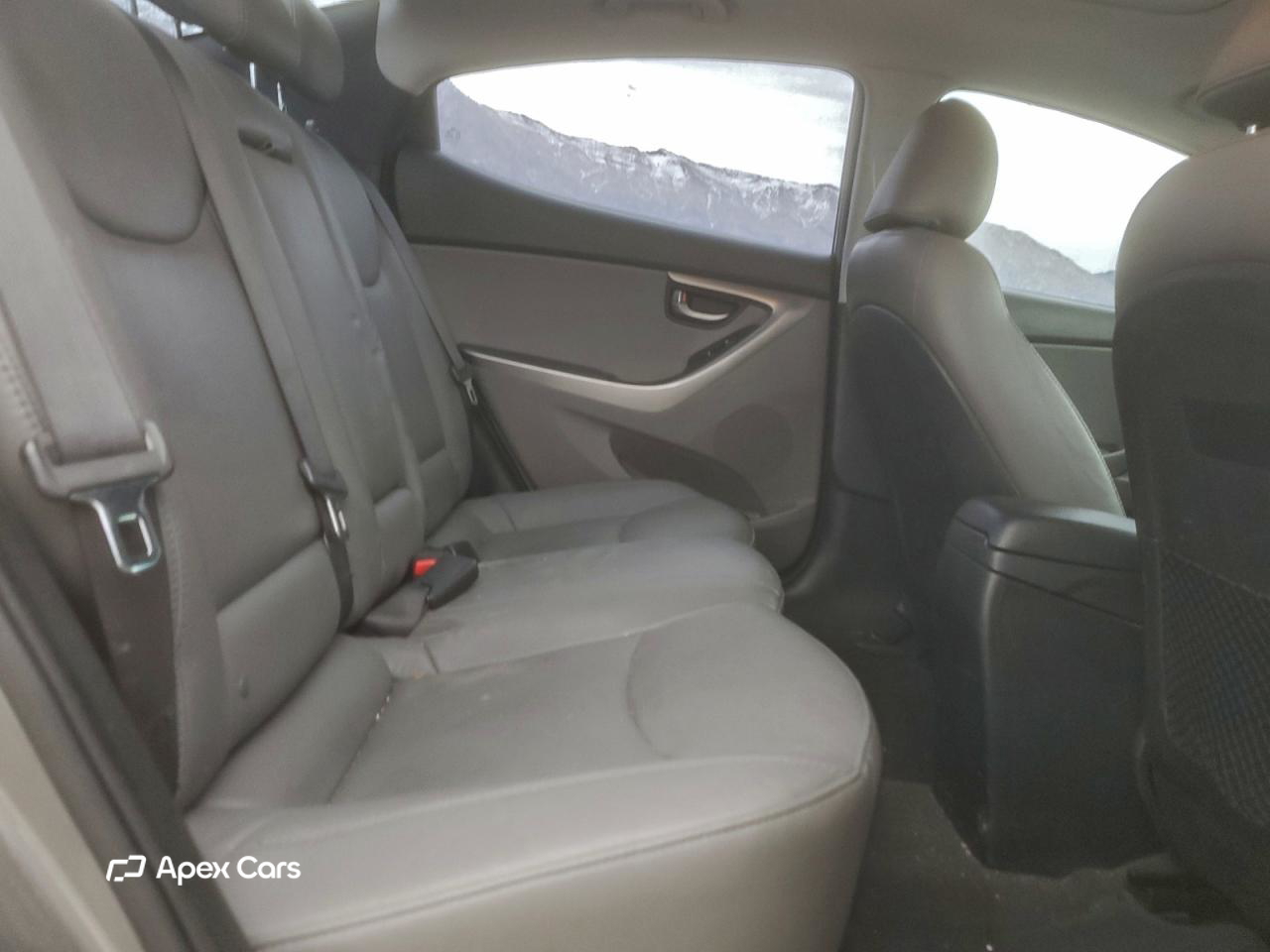 Hyundai Elantra 2013