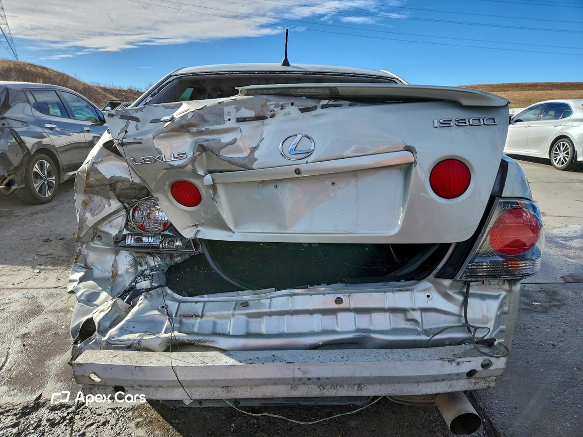 Lexus IS 2005