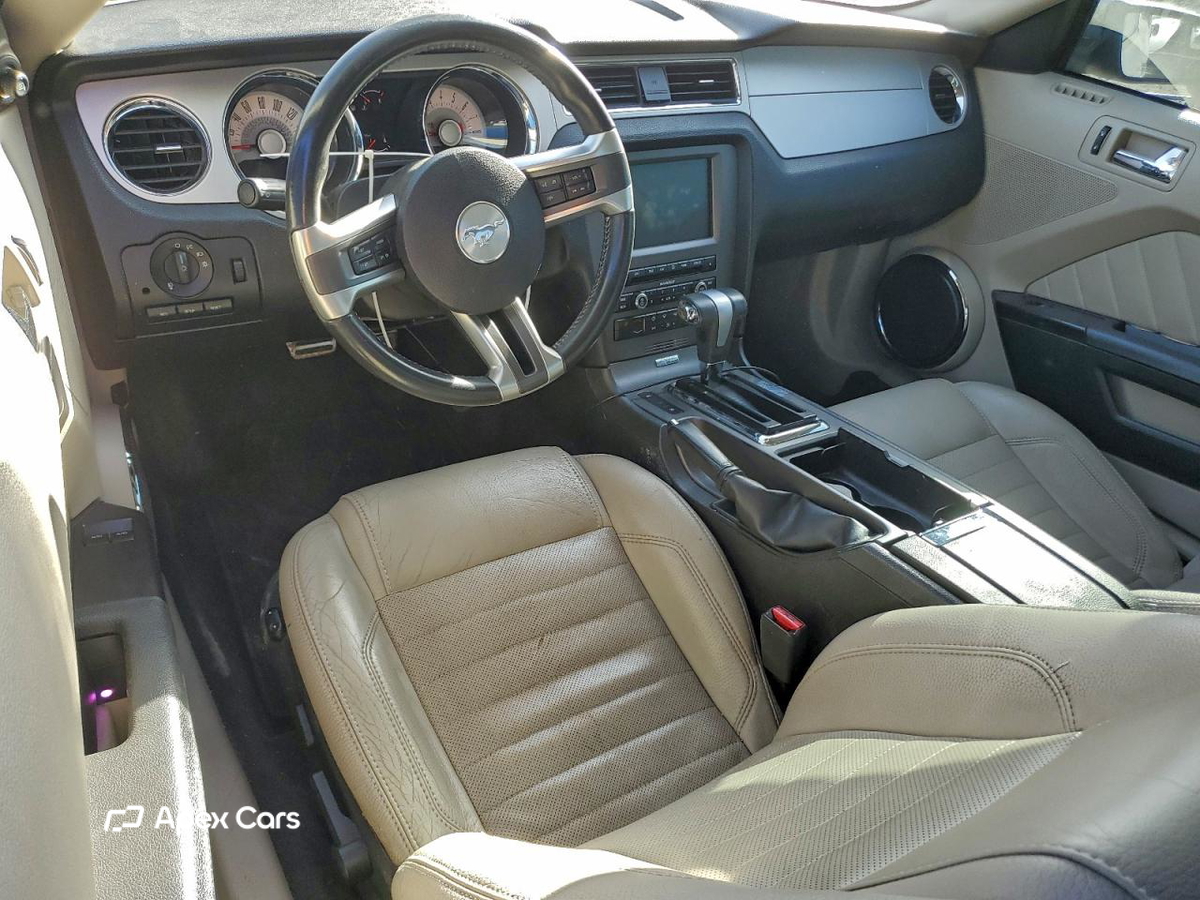 Ford Mustang 2011