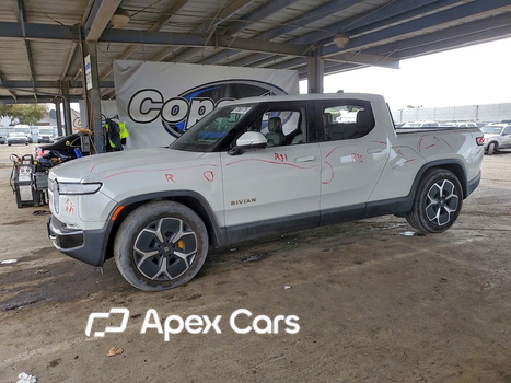 Rivian R1T 2023 - Image 1 of 12