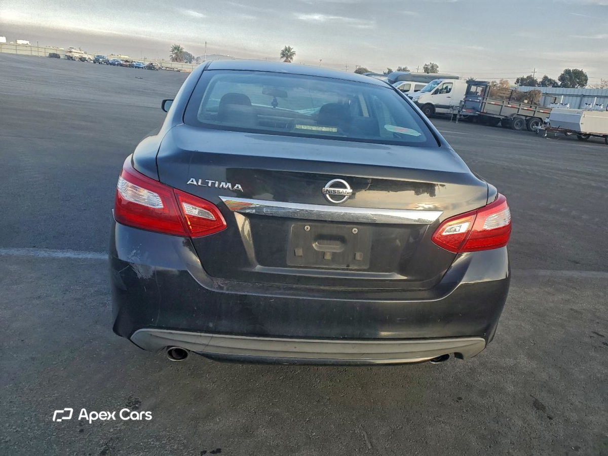 Nissan Altima 2016