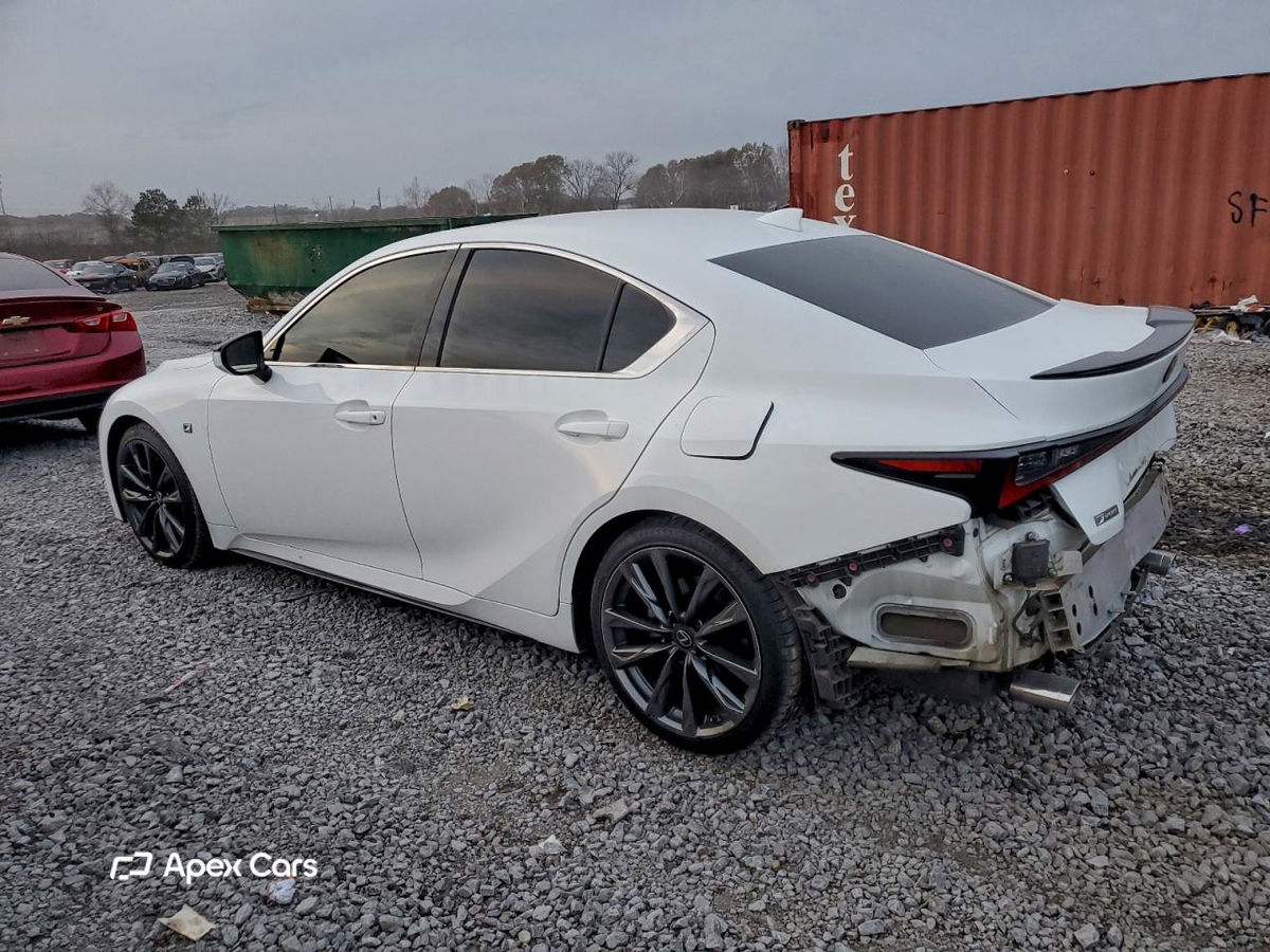 Lexus IS 2021