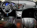 Chrysler 200 2017