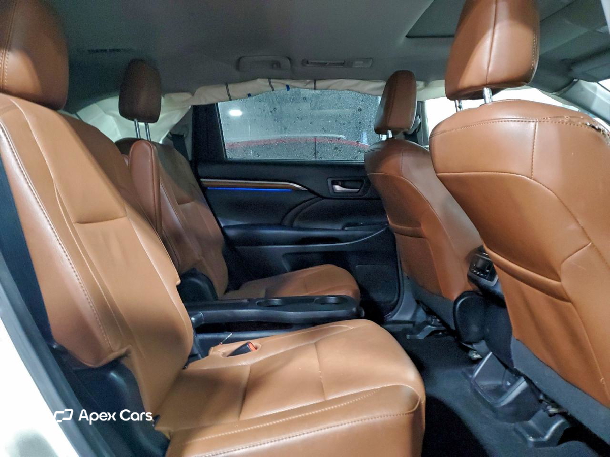 Toyota Highlander 2018