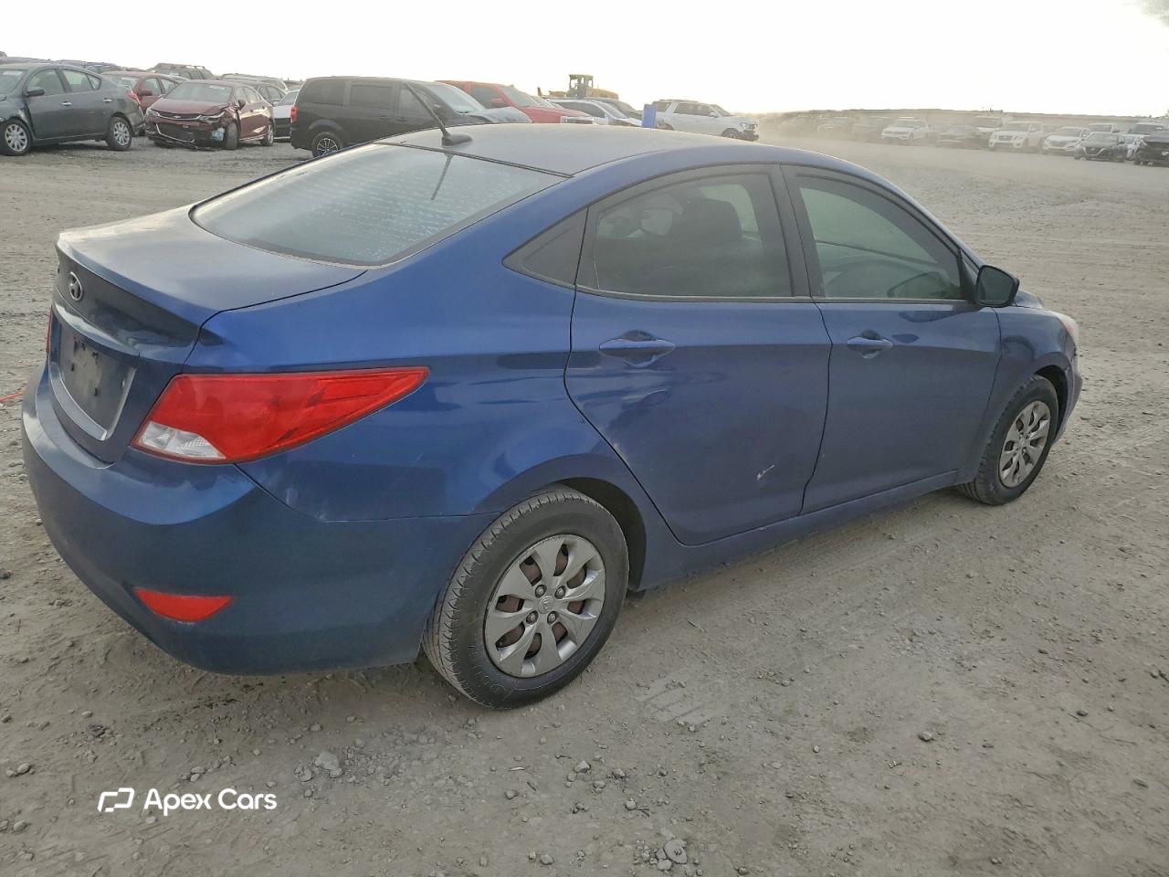 Hyundai Accent 2015