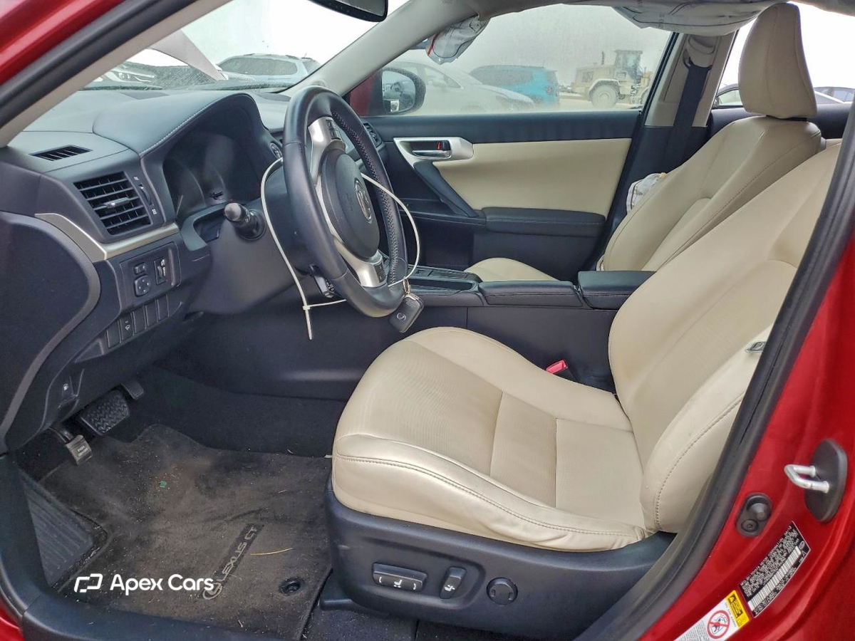 Lexus CT 2013