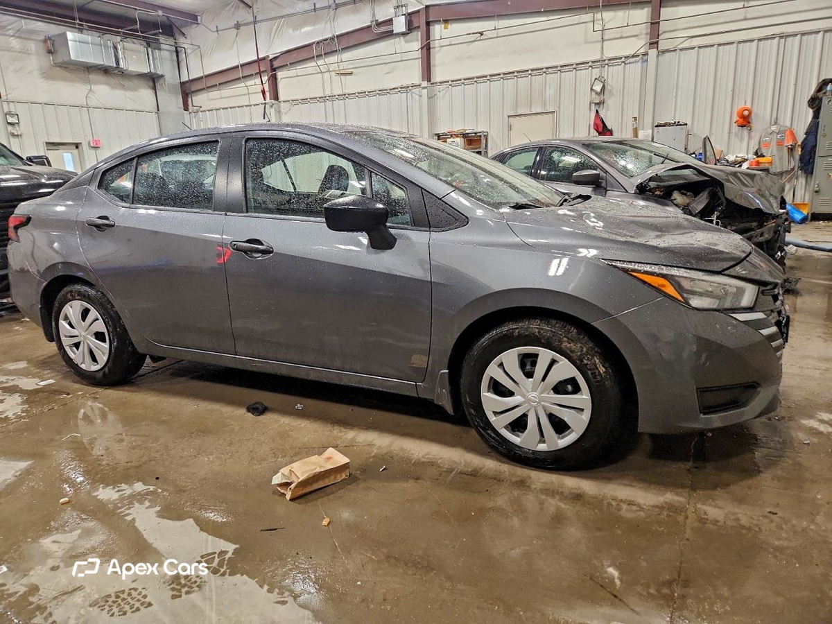 Nissan Versa 2025