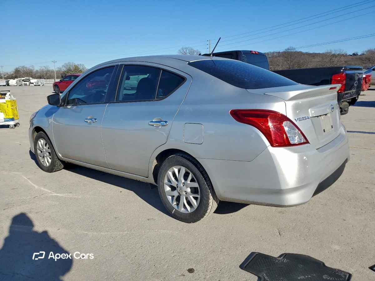 Nissan Versa 2018