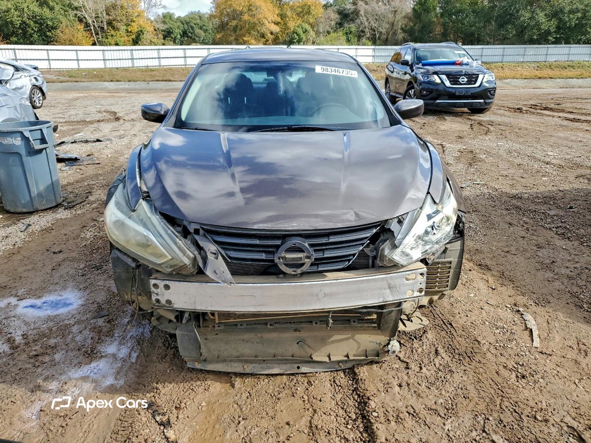 Nissan Altima 2017