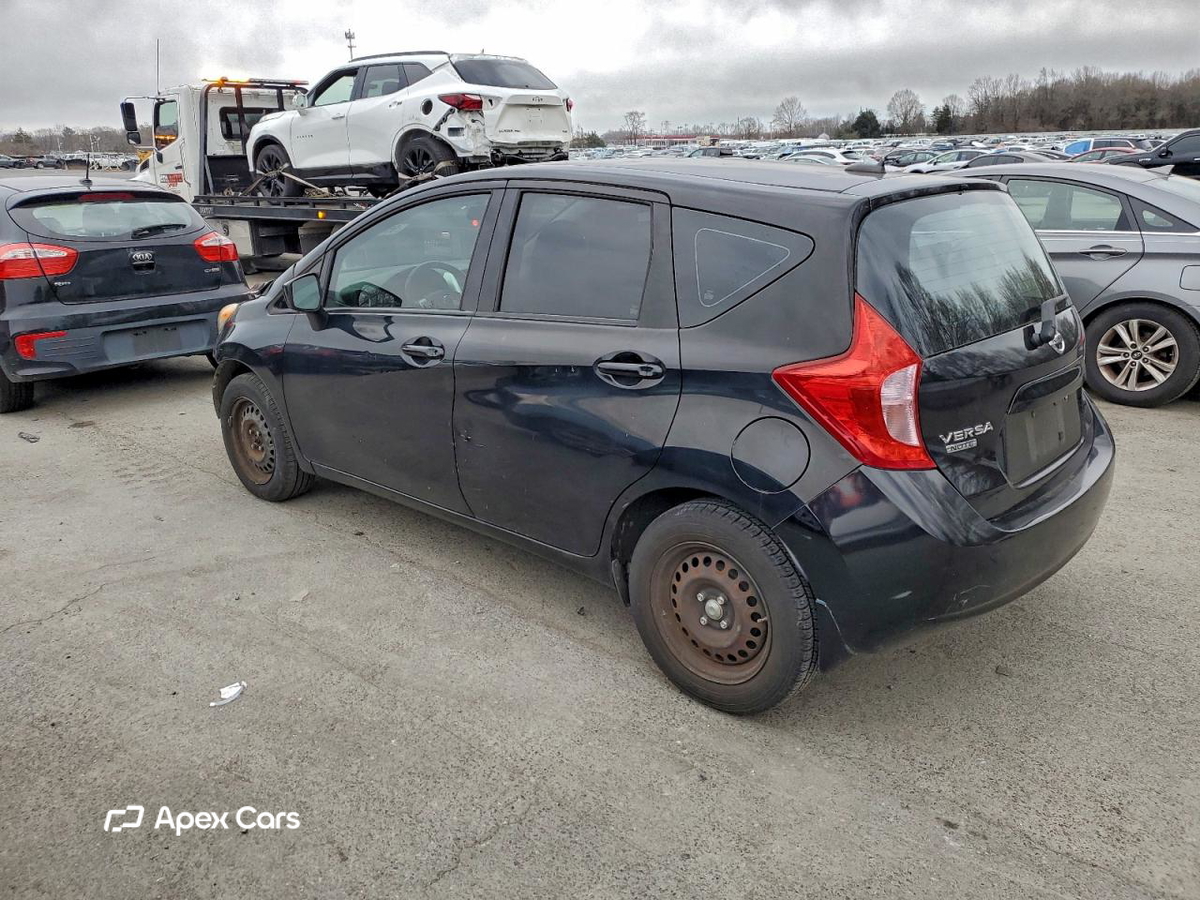 Nissan Versa 2015