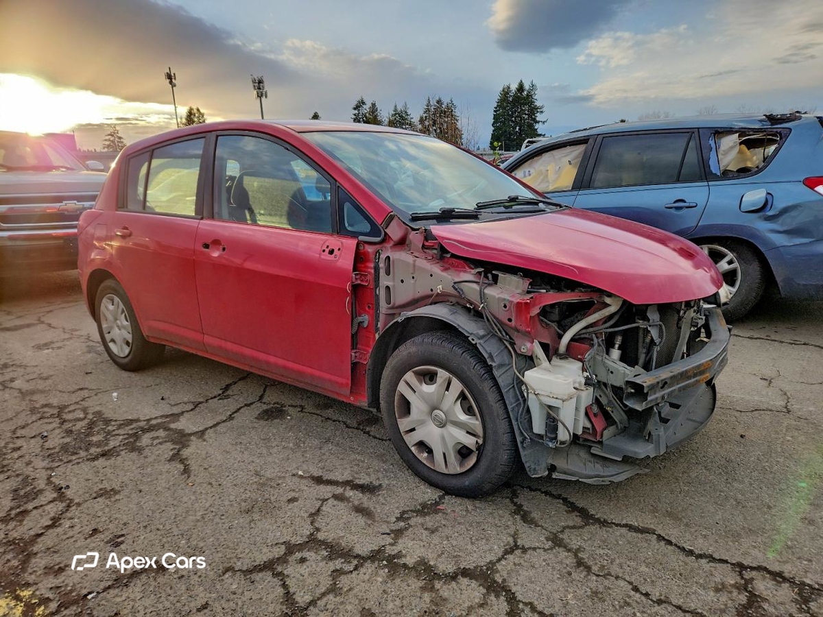 Nissan Versa 2012