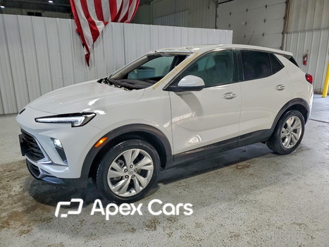 Buick Encore 2025 - Image 1 of 13