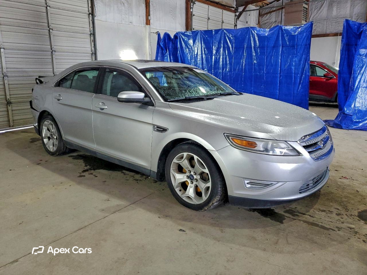 Ford Taurus 2011