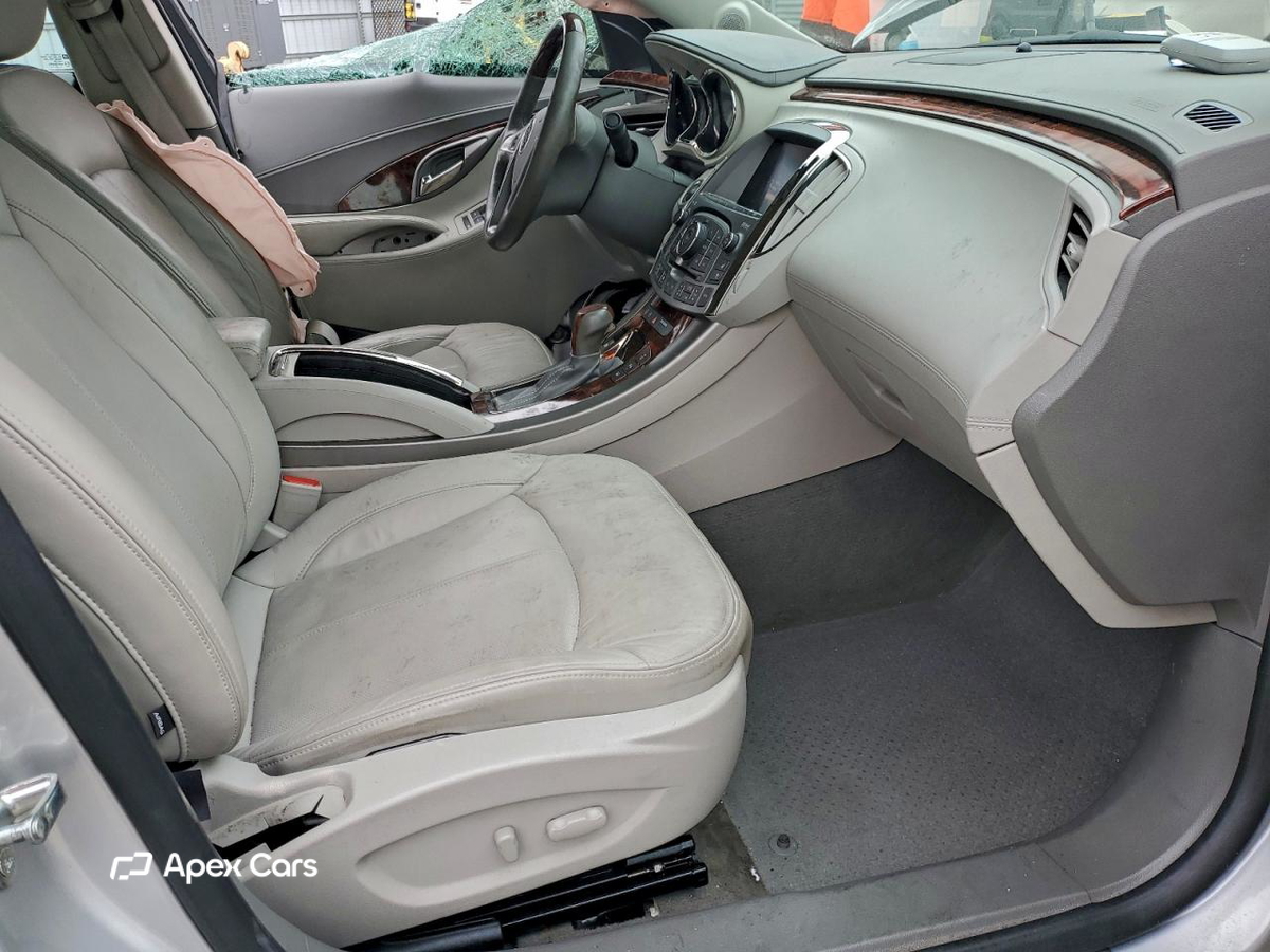 Buick LaCrosse 2012