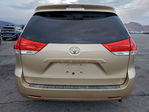 Toyota Sienna 2012