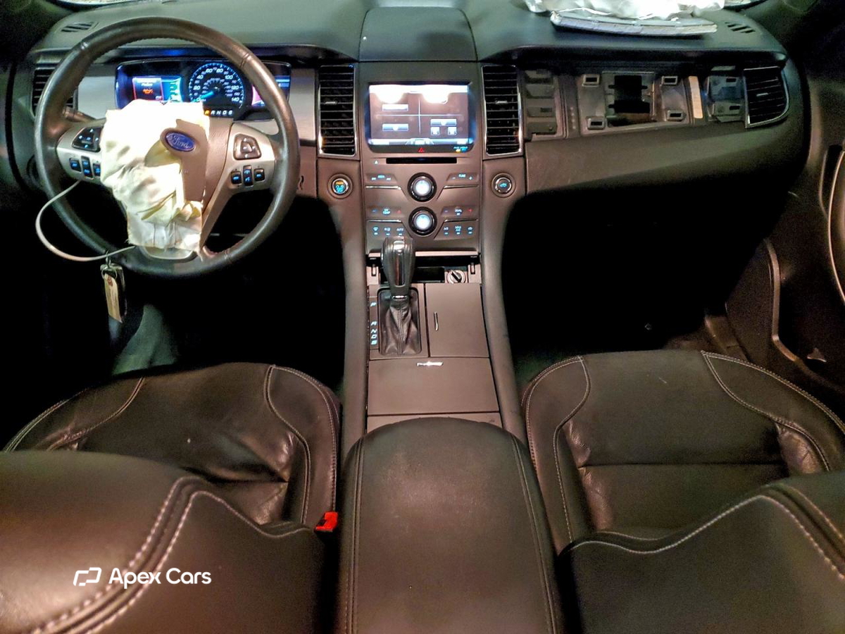 Ford Taurus 2015