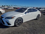 Lexus ES 2019