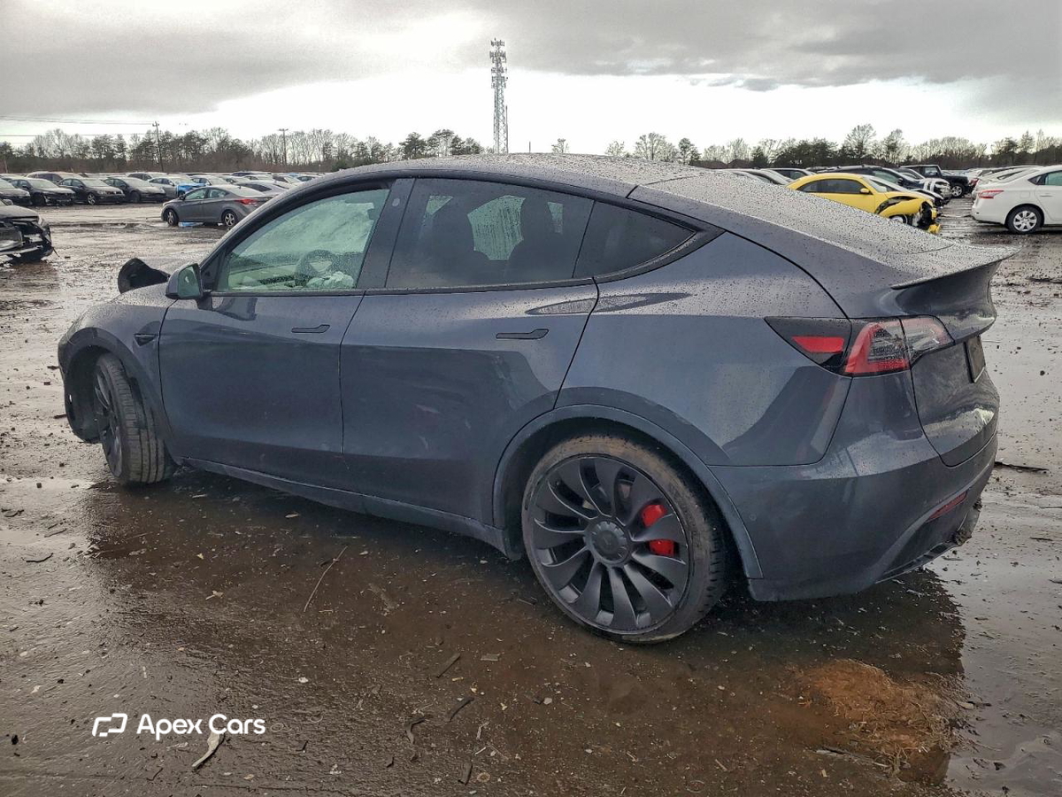 Tesla Model Y 2022