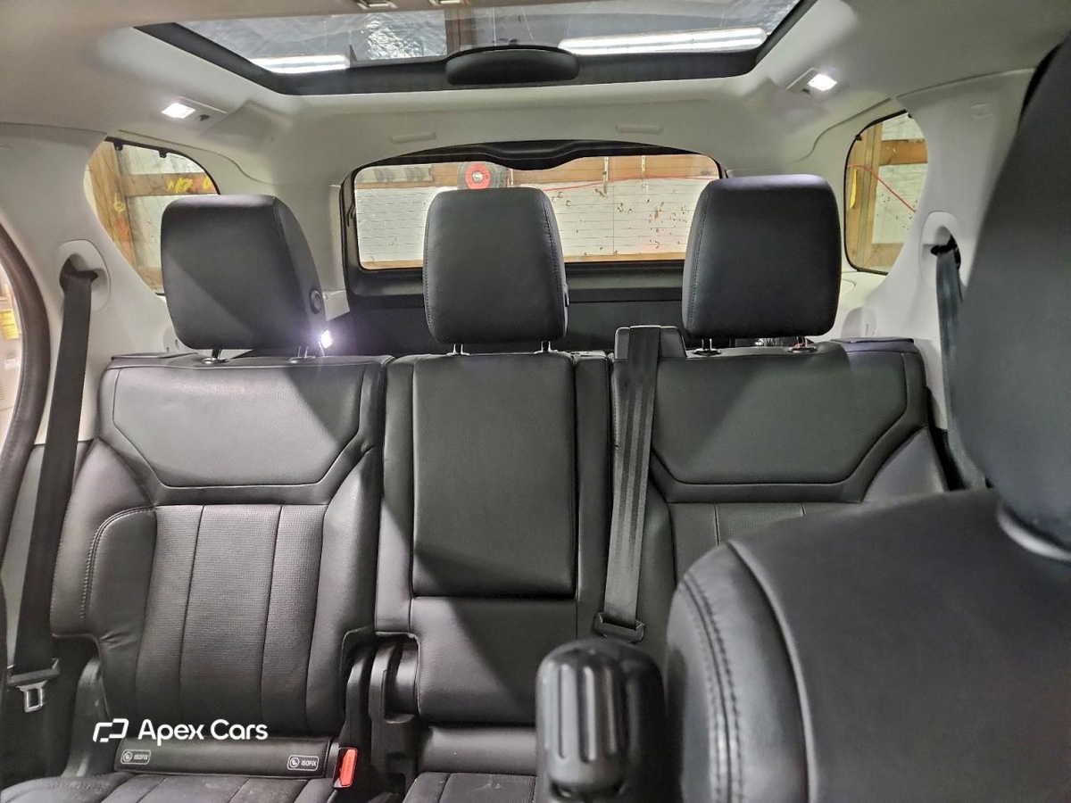 Land Rover Discovery 2020