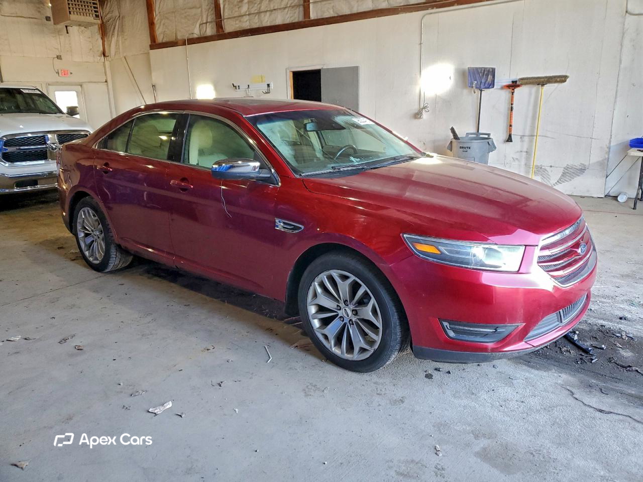 Ford Taurus 2017