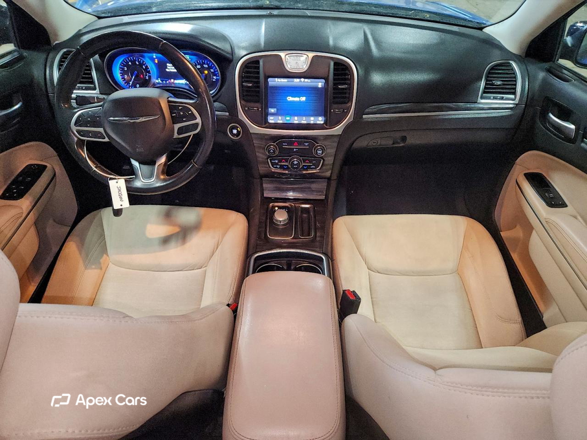 Chrysler 300 2018