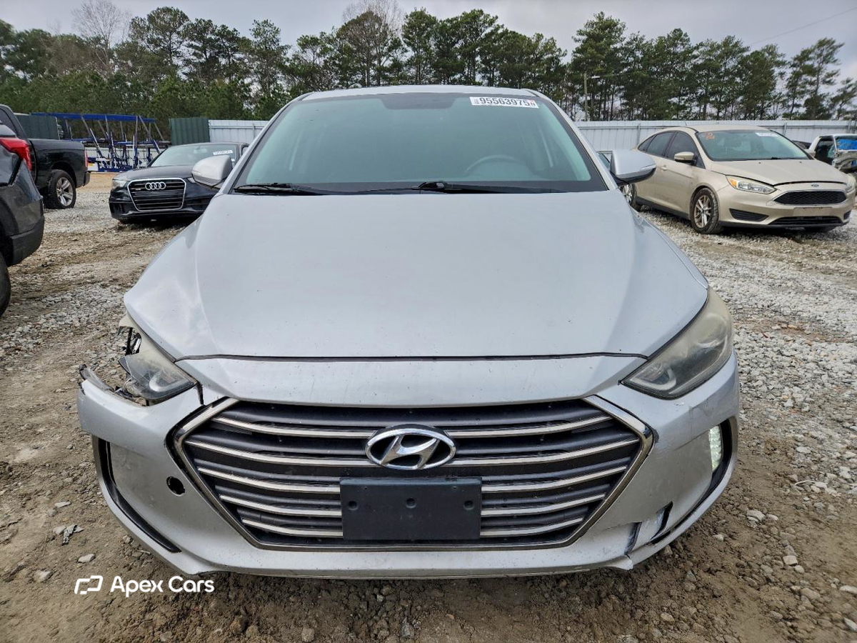 Hyundai Elantra 2017
