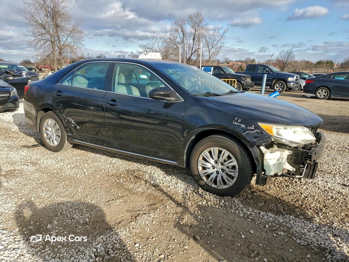 Toyota Camry 2012