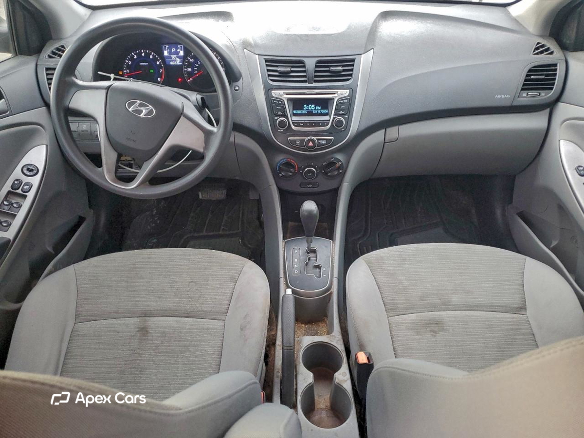 Hyundai Accent 2015