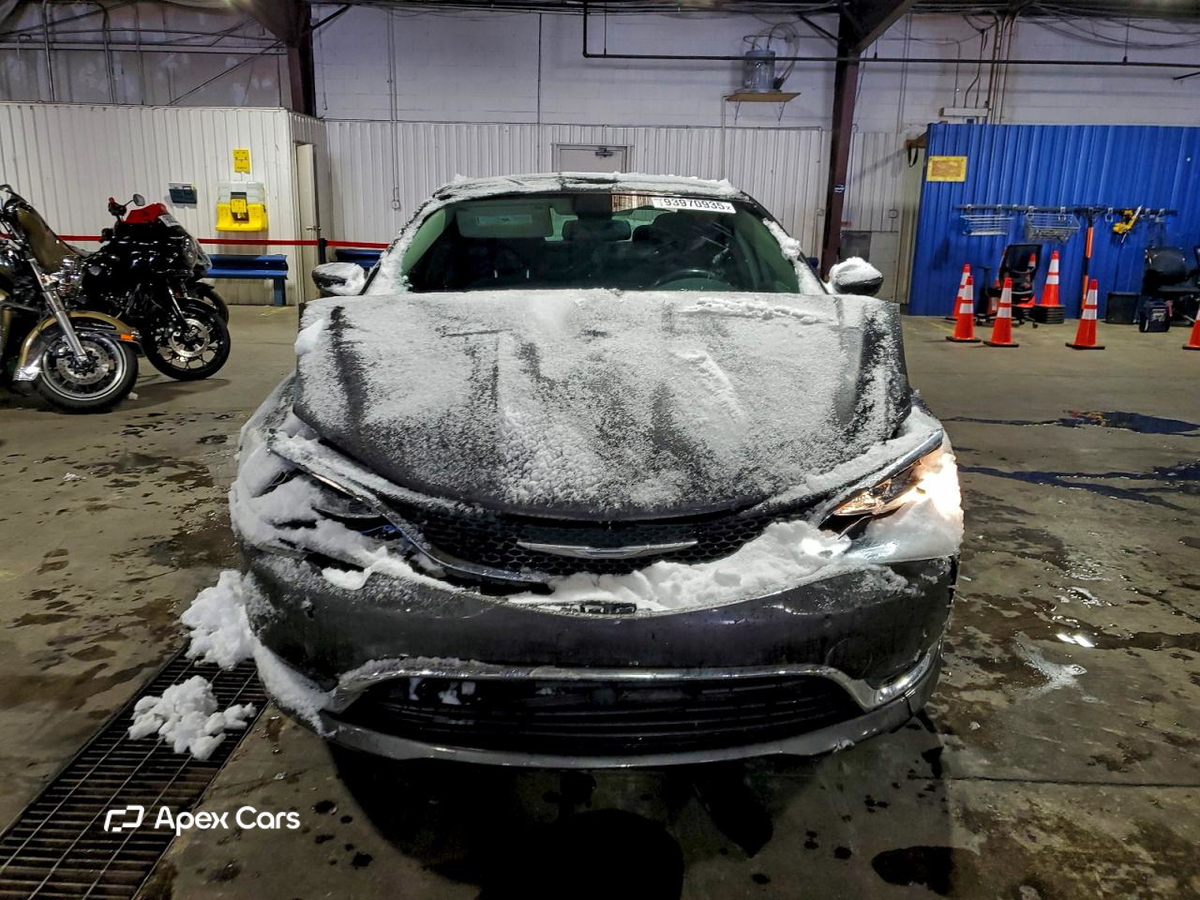 Chrysler 200 2015